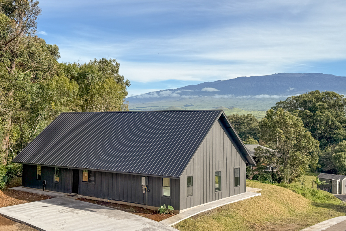 a view of house and outdoor space