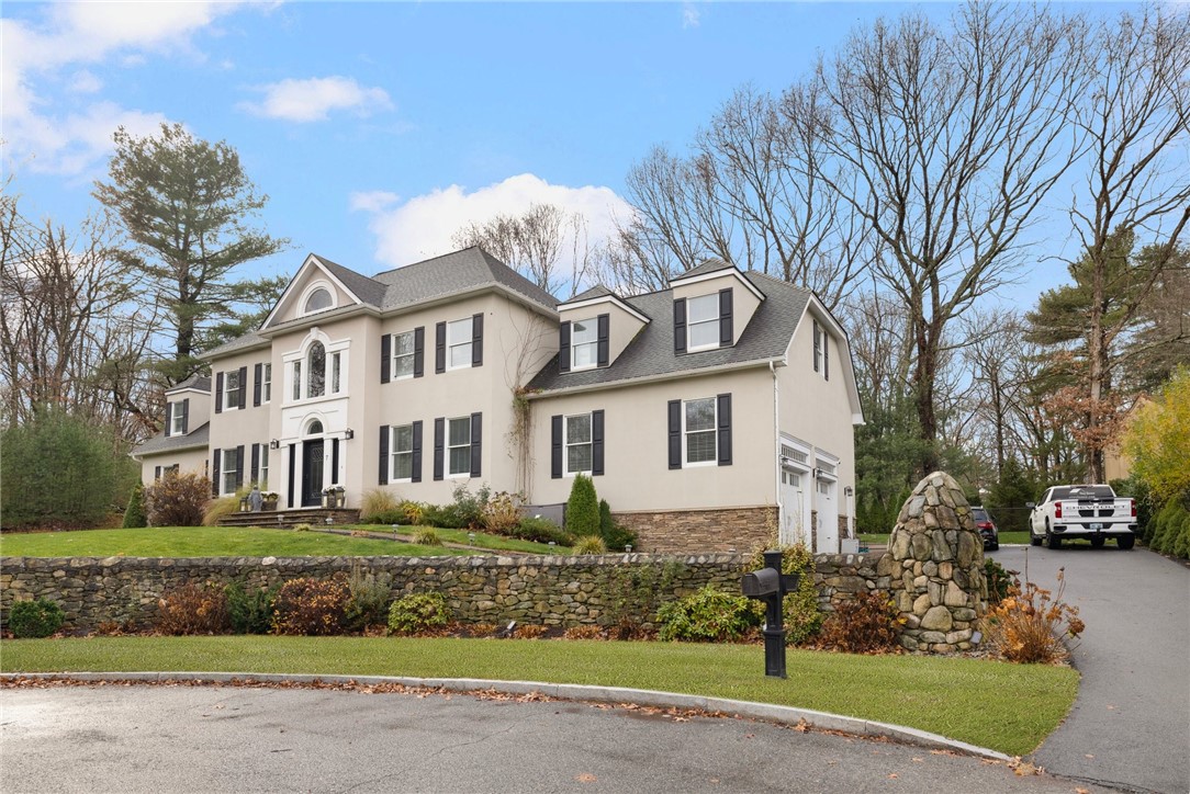 Fabulous Colonial located in desirable Thornwood E