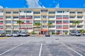 $159,600 | 215 Southeast 3rd Avenue, Unit 304B | Gulfstream Garden