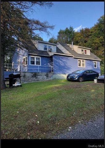 $3,300 | 1608 Highway 9G | Hyde Park