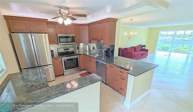 $199,900 | 2520 Northeast 1st Court, Unit 202 | Boynton Beach