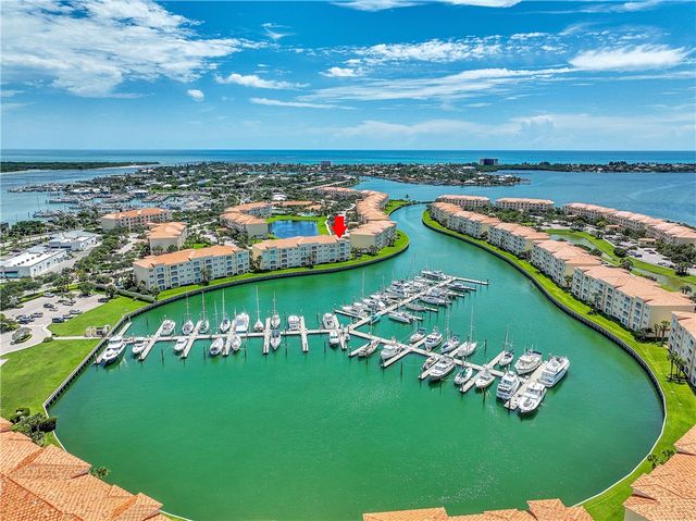 $454,900 | 9 Harbour Isle Drive East, Unit PH01 | Harbour Isle at Hutchinson Island