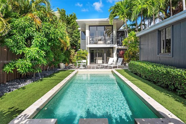 $2,150,000 | 1548 Biarritz Drive | Normandy Isle