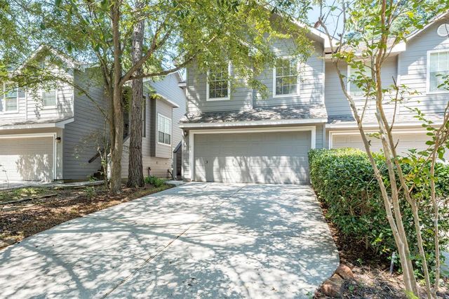 $275,000 | 6 South Villa Oaks Drive | Alden Bridge