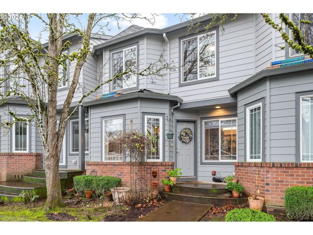 $339,000 | 672 Northeast 9th Street | Downtown Gresham