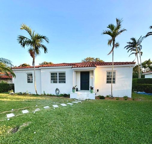 $4,000 | 22 Marabella Avenue | Central Gables