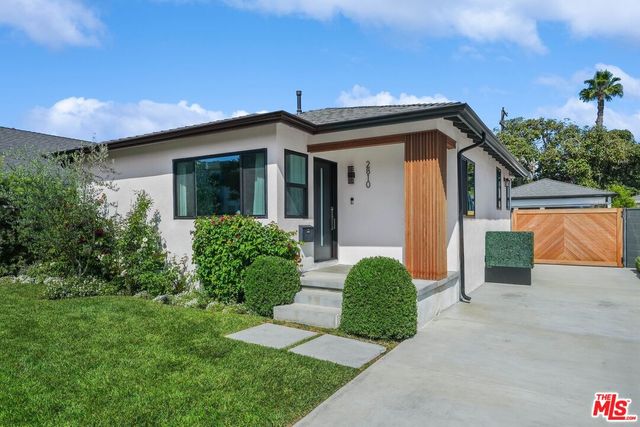 $1,998,000 | 2810 South Bentley Avenue | Cheviot Hills-Rancho Park