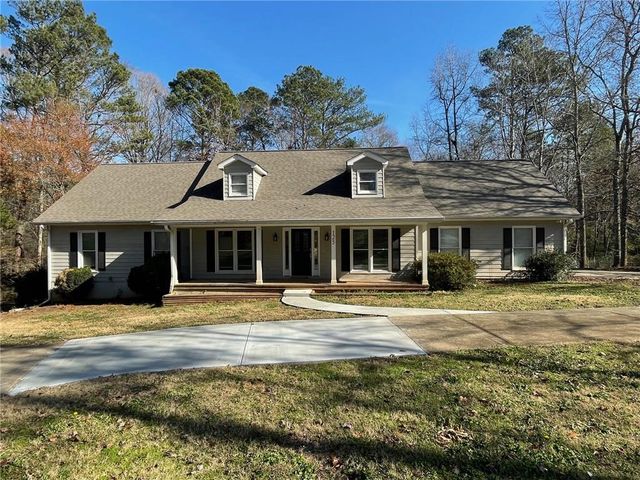 $409,900 | 125 Woodhawk Lane