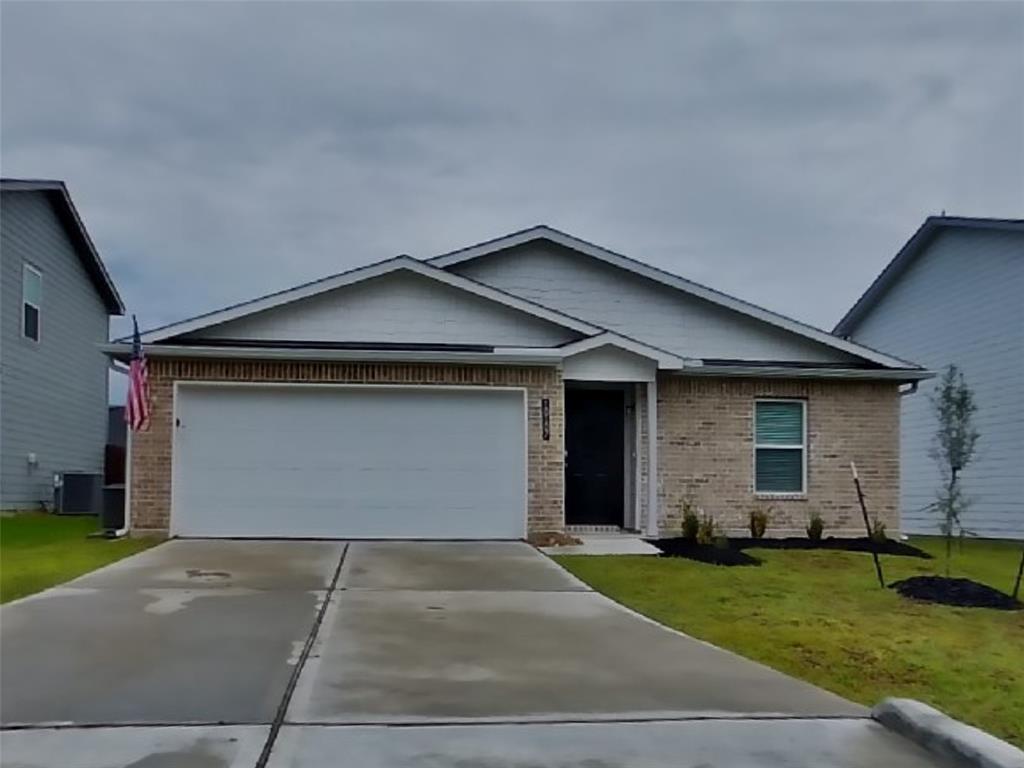 front view of house with a yard