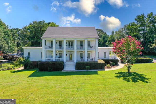 $849,900 | 1969 Keys Ferry Road