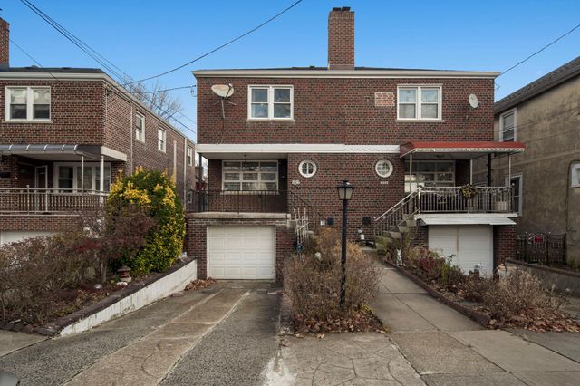 $700,000 | 1956 Fowler Avenue | Morris Park