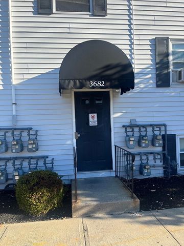 $1,300 | 3682 North Main Street, Unit 1 | Steep Brook