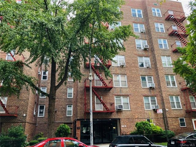 $399,000 | 3345 90th Street, Unit 5J | Jackson Heights