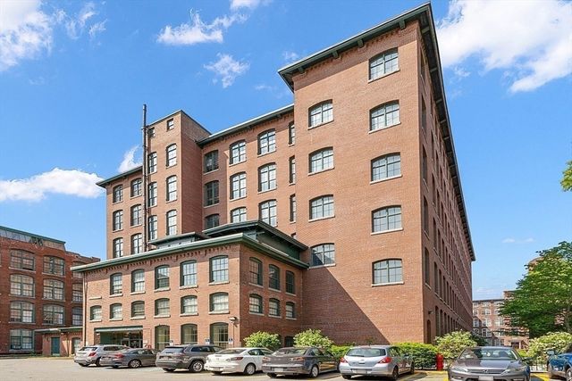 $365,000 | 200 Market Street, Unit 117 | Downtown Lowell