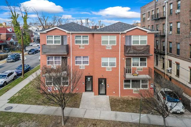 $3,500,000 | 16003 Sanford Avenue | Murray Hill - Flushing