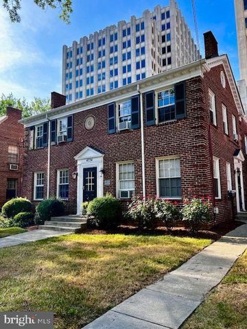 $2,395 | 4534 Avondale Street, Unit 1 | Bethesda