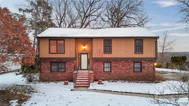 $385,000 | 107 Breezy Hill Drive | Breezy Hill