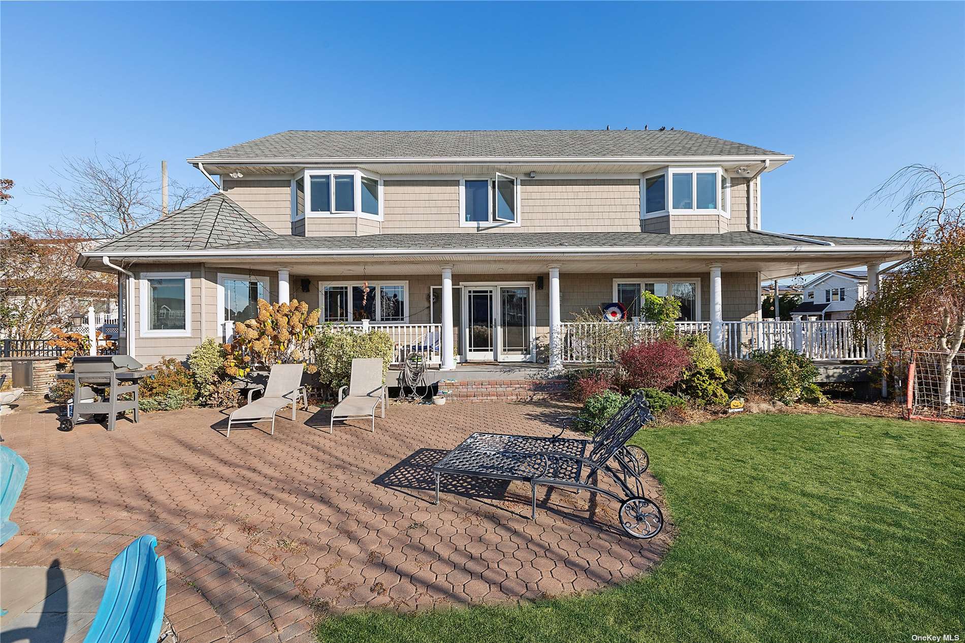 a view of a house with a patio