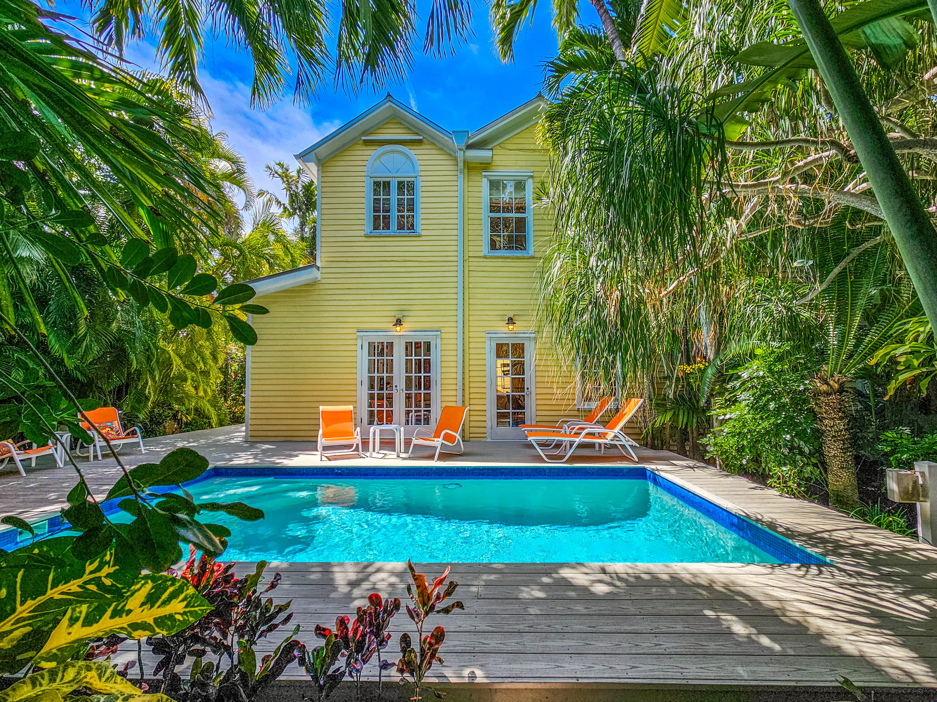 front view of house with a yard