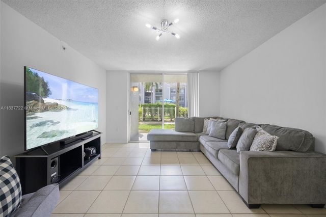 $245,000 | 655 Southwest 111th Way, Unit 106 | Pembroke Lakes South