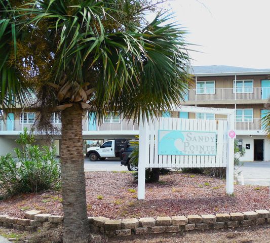 $194,900 | 312 Bream Avenue, Unit 207 | Santa Rosa Island