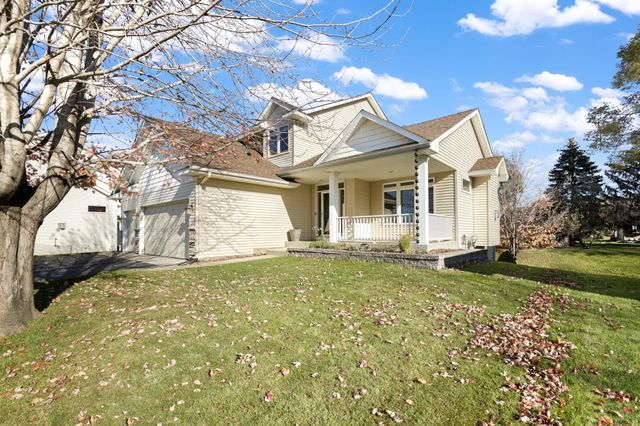 $525,000 | 1821 Countryside Drive | Shakopee