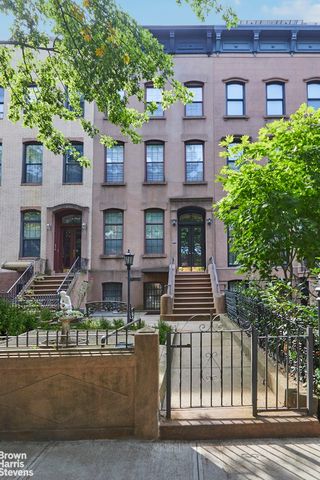 $4,250,000 | 34 1st Place | Carroll Gardens