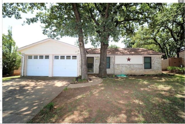 $285,000 | 3607 Biscay Drive | Southwest Central Arlington