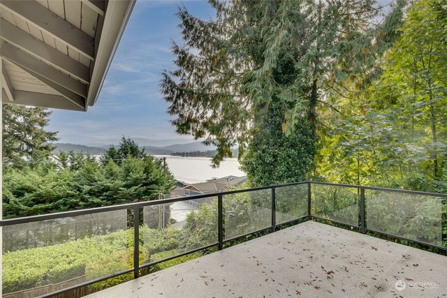 $2,249,500 | 3227 West Lake Sammamish Parkway Southeast | West Lake-Sammamish