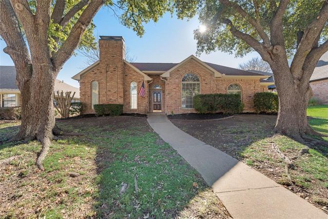 $439,900 | 4336 Driftwood Drive | Plano