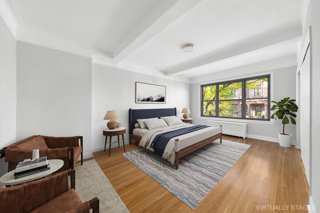 $1,100,000 | 1 Plaza Street West, Unit 2D | Park Slope