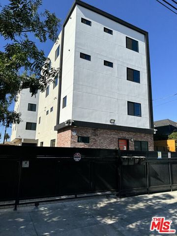 $5,700 | 1135 South Ardmore Avenue | Mid-Wilshire