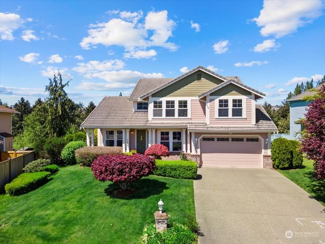 $820,000 | 3810 Spyglass Drive Northeast | Northeast Tacoma