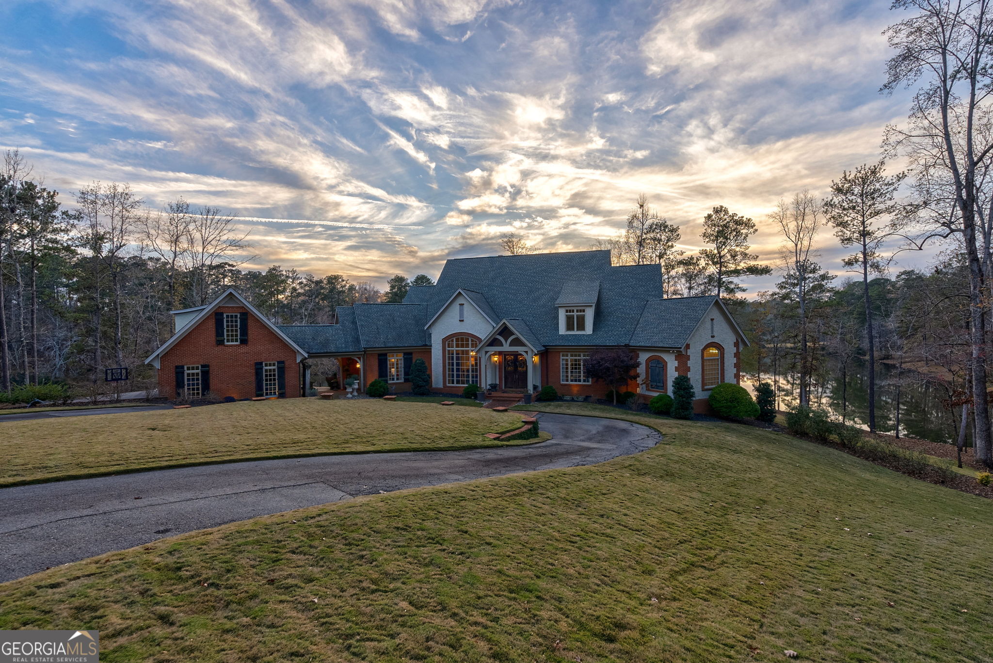 a view of house with outdoor space