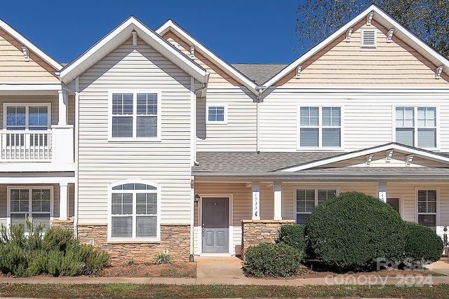 $319,900 | 14933 Scothurst Lane | Ballantyne West