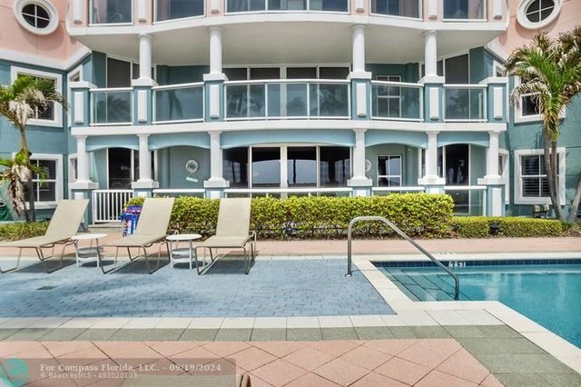 $1,250,000 | 2051 Southeast 3rd Street, Unit 102 | Deerfield Beach Island