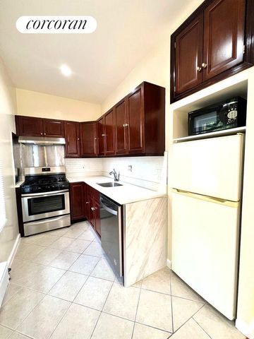 $3,595 | 318 East 62nd Street, Unit 5F | Lenox Hill