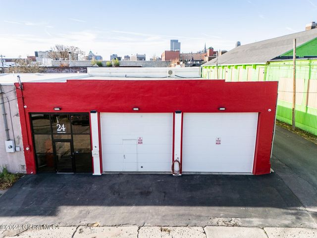 $499,999 | 24 Thacher Street | Warehouse District