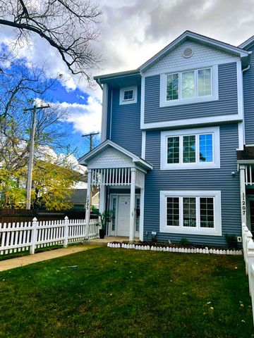 $650,000 | 1205 Dodge Avenue | Evanston