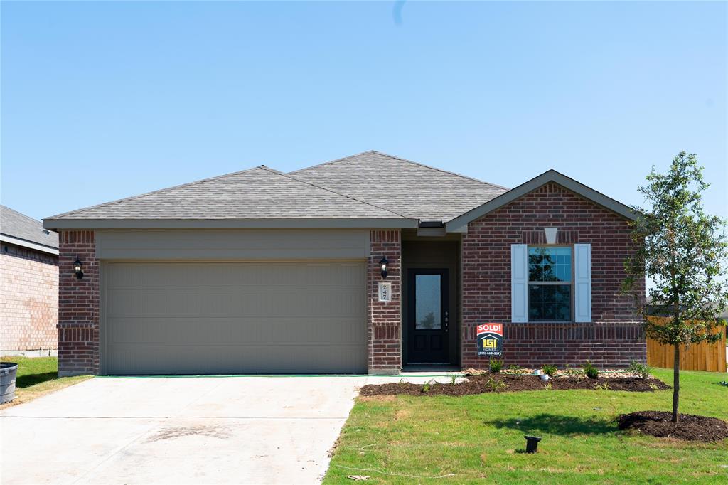 a front view of house with yard