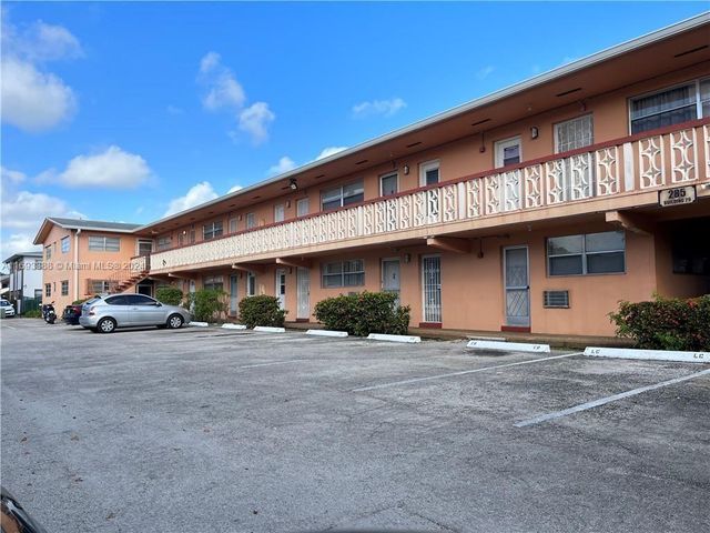 $127,000 | 285 Northeast 191st Street, Unit 2907 | Star Lakes Estates