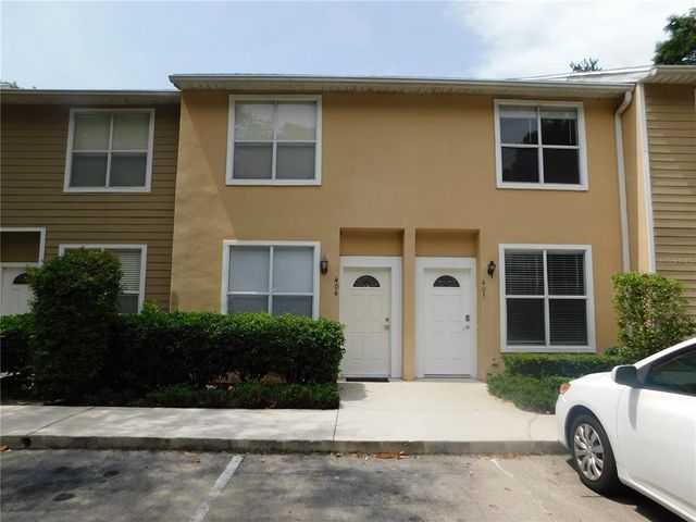 $1,300 | 4415 Southwest 34th Street, Unit 403 | Pickwick Park Condominiums