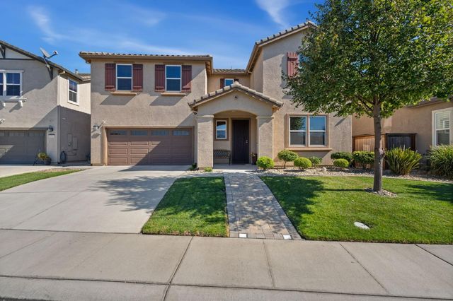 $800,000 | 4892 Tusk Way | Elk Grove