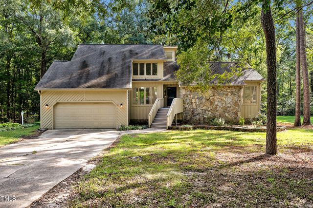 $745,000 | 10737 East Bridgford Drive | Windsor Oaks