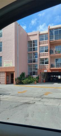 $205,900 | 6130 West 19th Avenue, Unit 212 | Hialeah