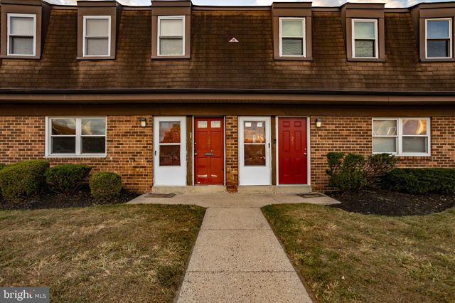 $159,501 | 823 Henri Court | Burlington Township