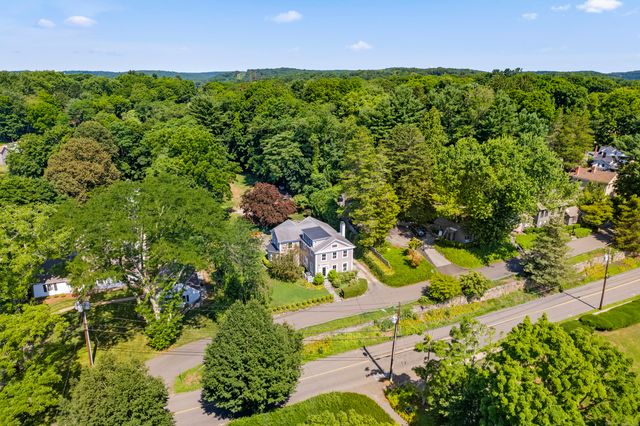 $1,375,000 | 62 South Main Street | Essex Village