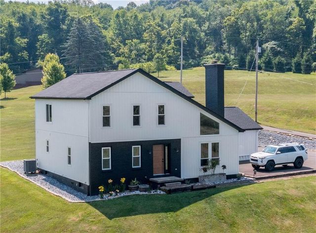 $799,000 | 610 Phillis Road | Smith Township - Washington County