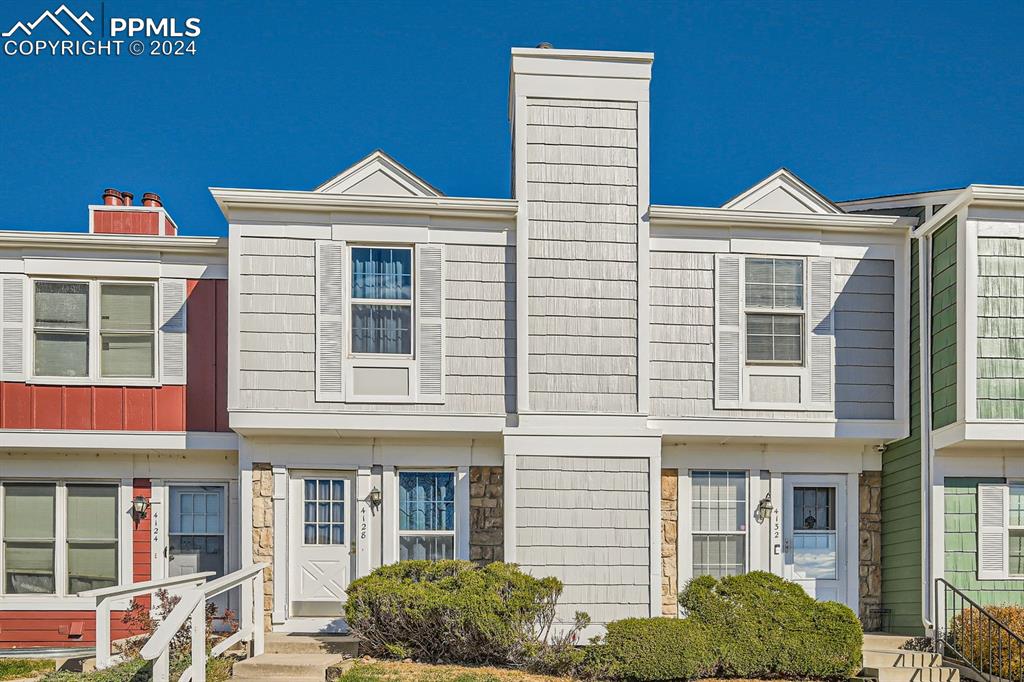 View of townhome / multi-family property