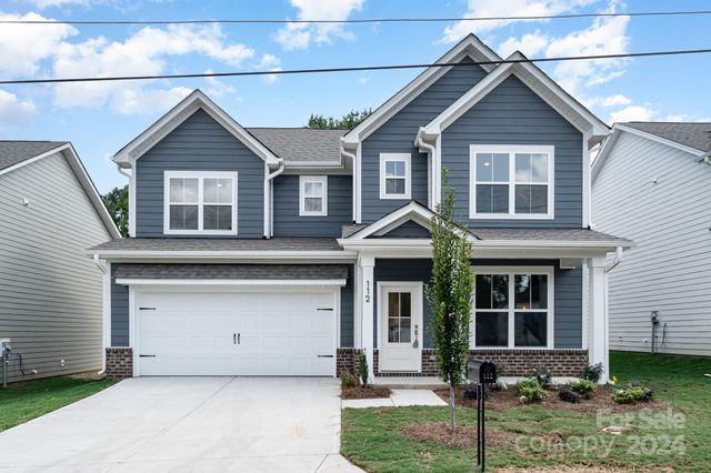 $524,990 | 111 Pinewood Drive | Downtown Huntersville